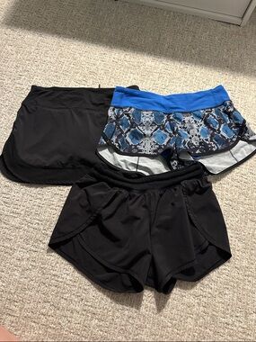 Lululemon Bottoms Bundle (SZ 6) - Two Shorts and a Skort